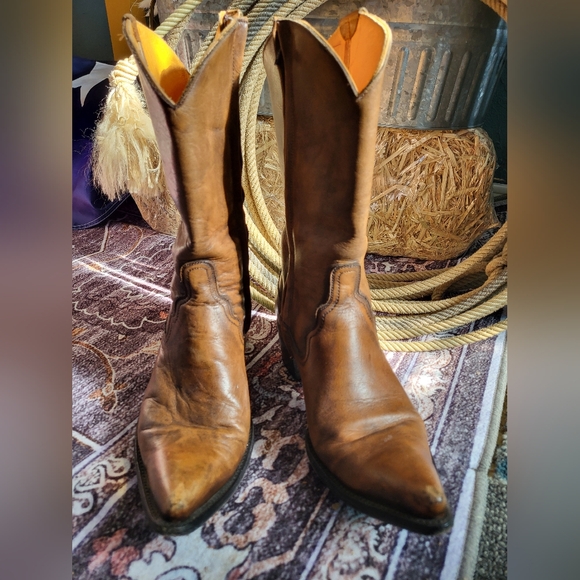 Brown Leather Cowboy Boots - Picture 6 of 9